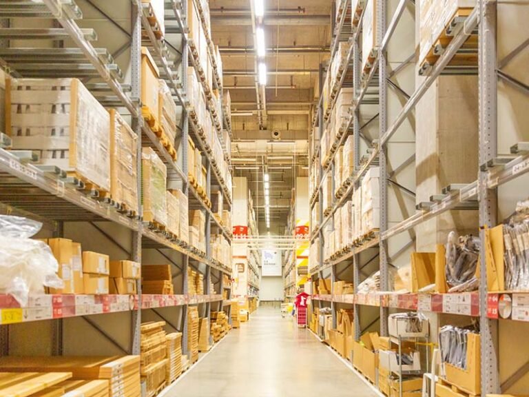 4 Warehousing services